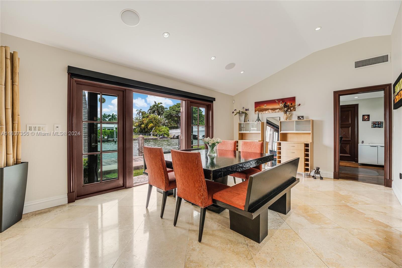 1350 W 29th St, Miami Beach, Florida image 35