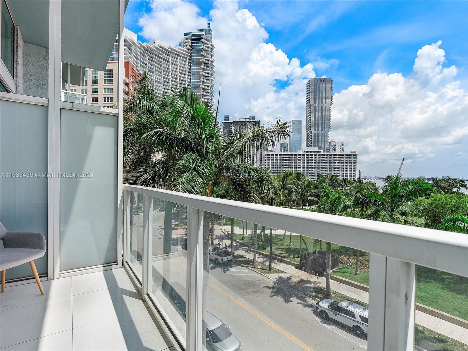 1900 N Bayshore Dr #603, Miami, Florida image 30