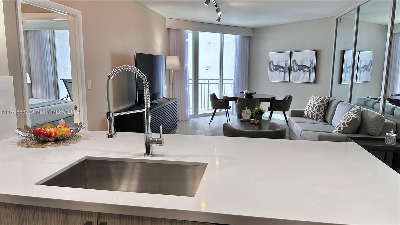 17375 Collins Ave #2003, Sunny Isles Beach, Florida image 10