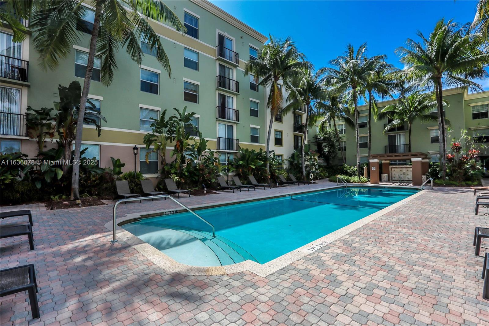 1900 Van Buren St Unit 209 B, Hollywood, Florida 33020