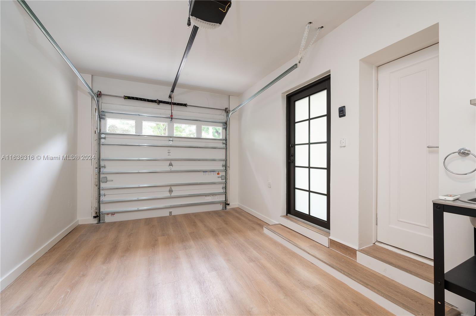 Listing Photo 25