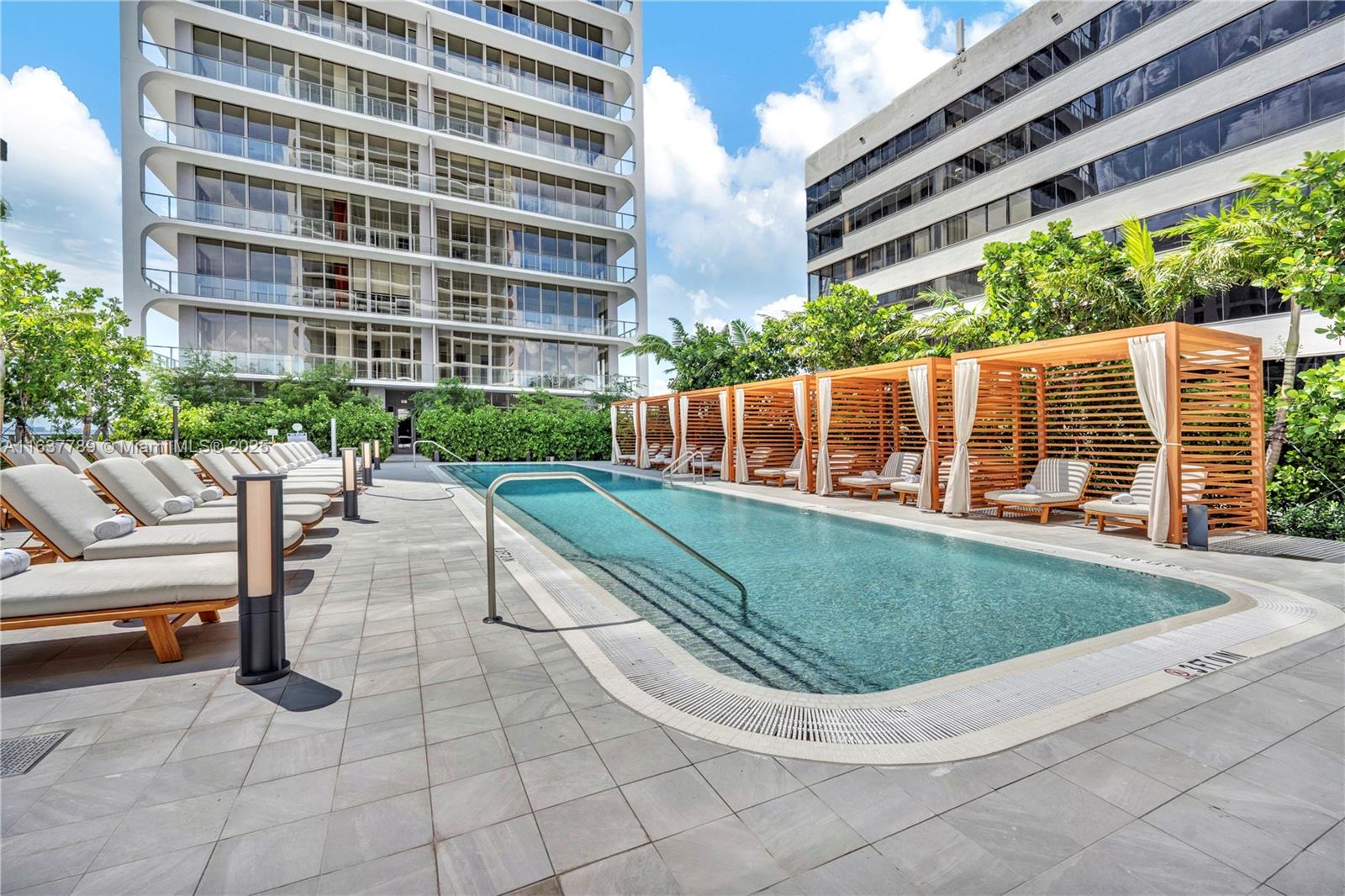 2678 Tigertail Ave #1501, Coconut Grove, Florida image 30