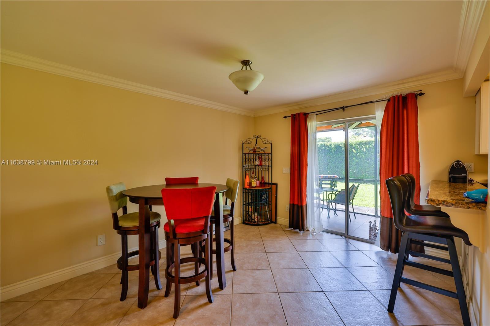 1325 Partridge Close, Pompano Beach, Florida image 13