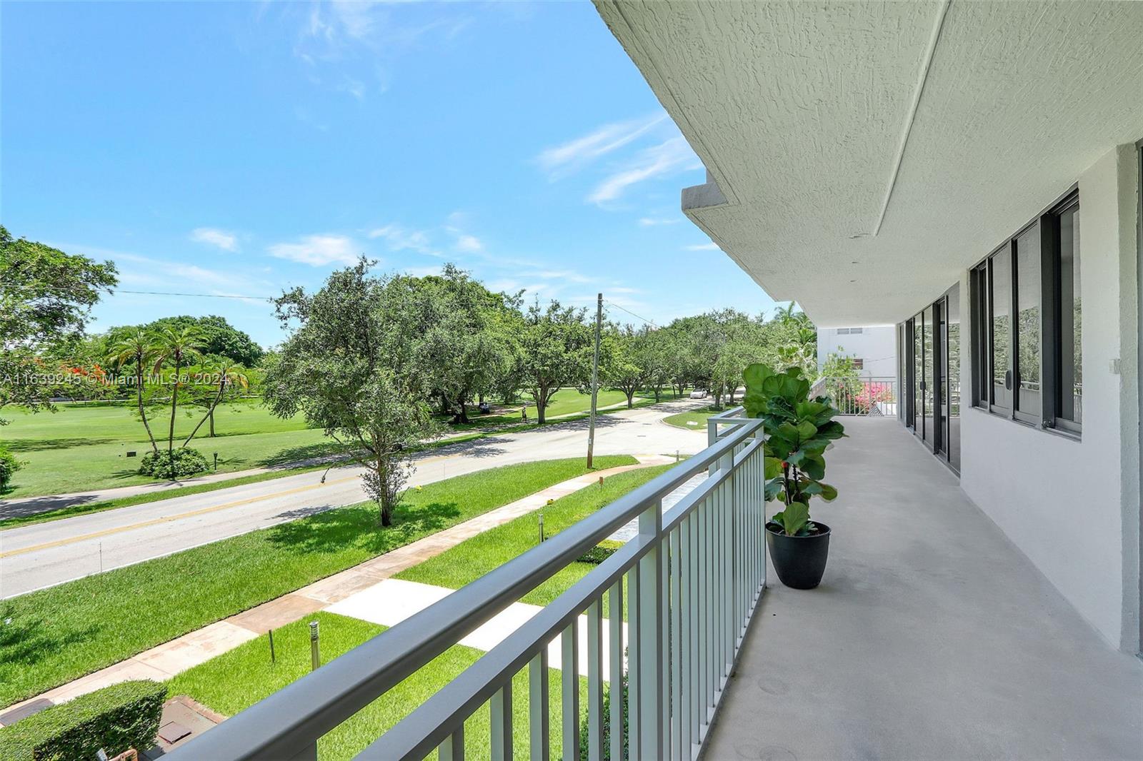 700 Coral Way #1, Coral Gables, Florida image 5