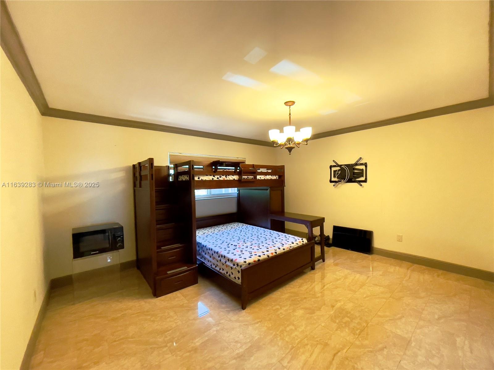 Listing Photo 44