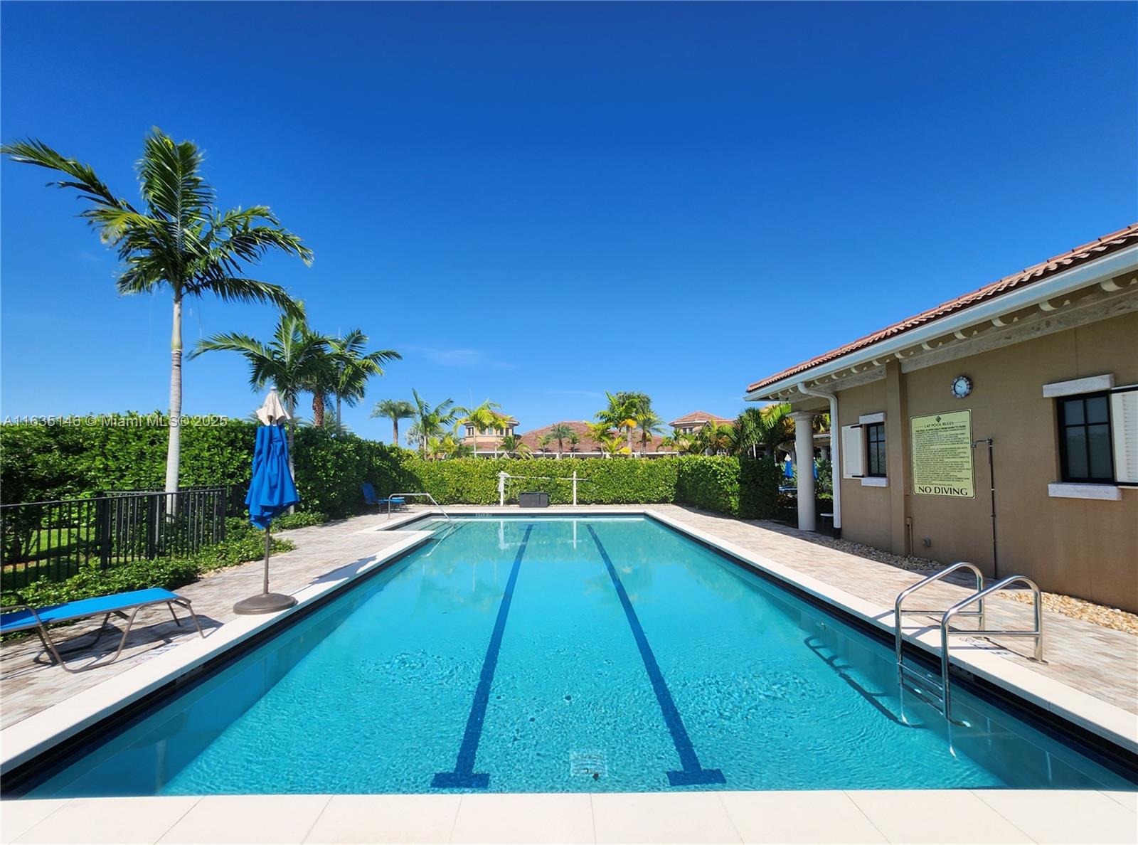 9057 Porto Way, Parkland, Florida image 11