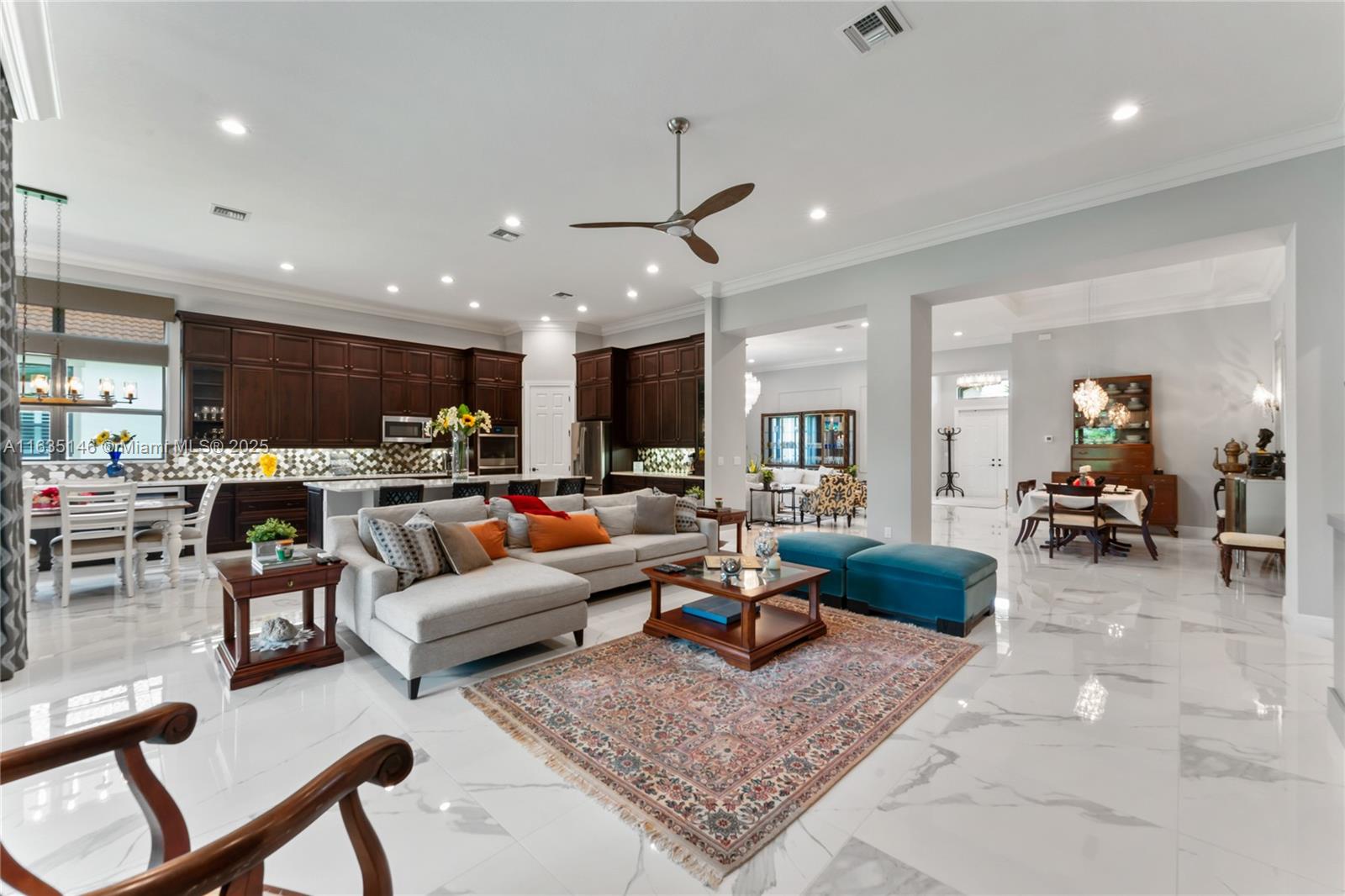 9057 Porto Way, Parkland, Florida image 21