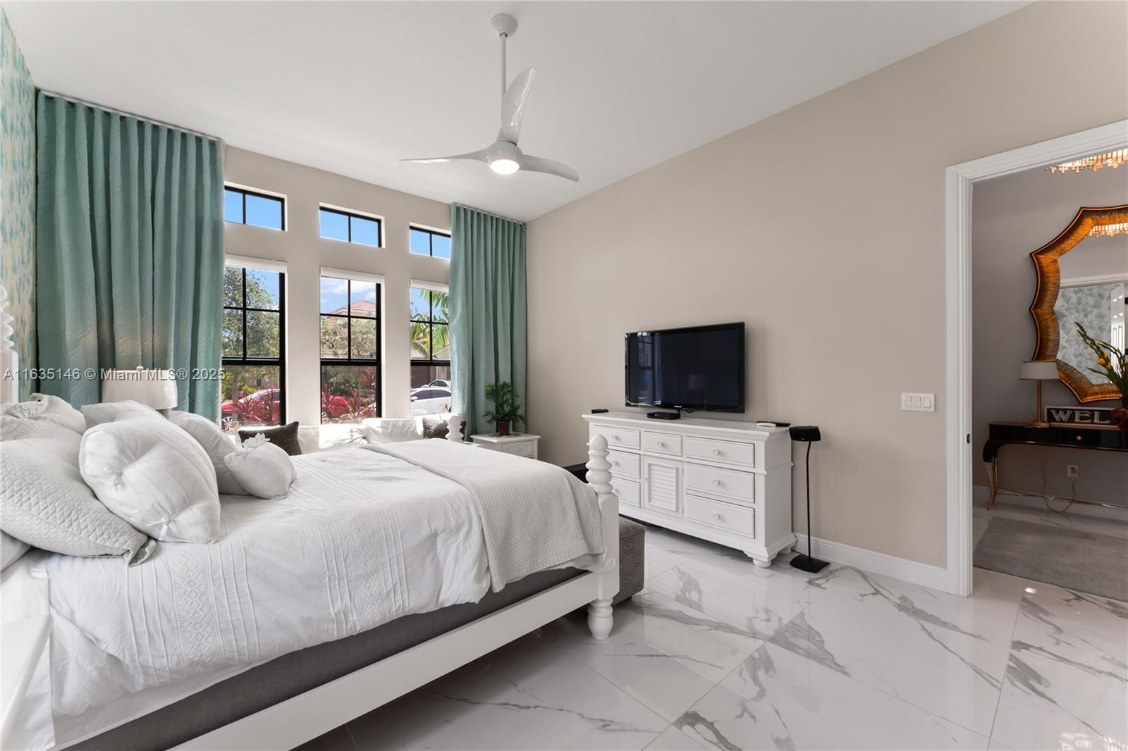9057 Porto Way, Parkland, Florida image 38