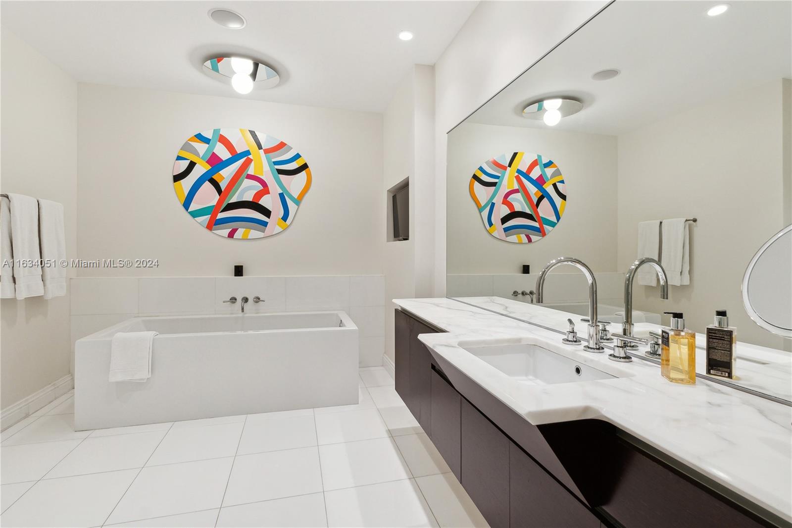 2627 S Bayshore Dr #2302, Miami FL 33133
