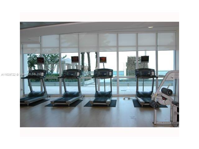 1331 Brickell Bay Dr #1202, Miami FL 33131