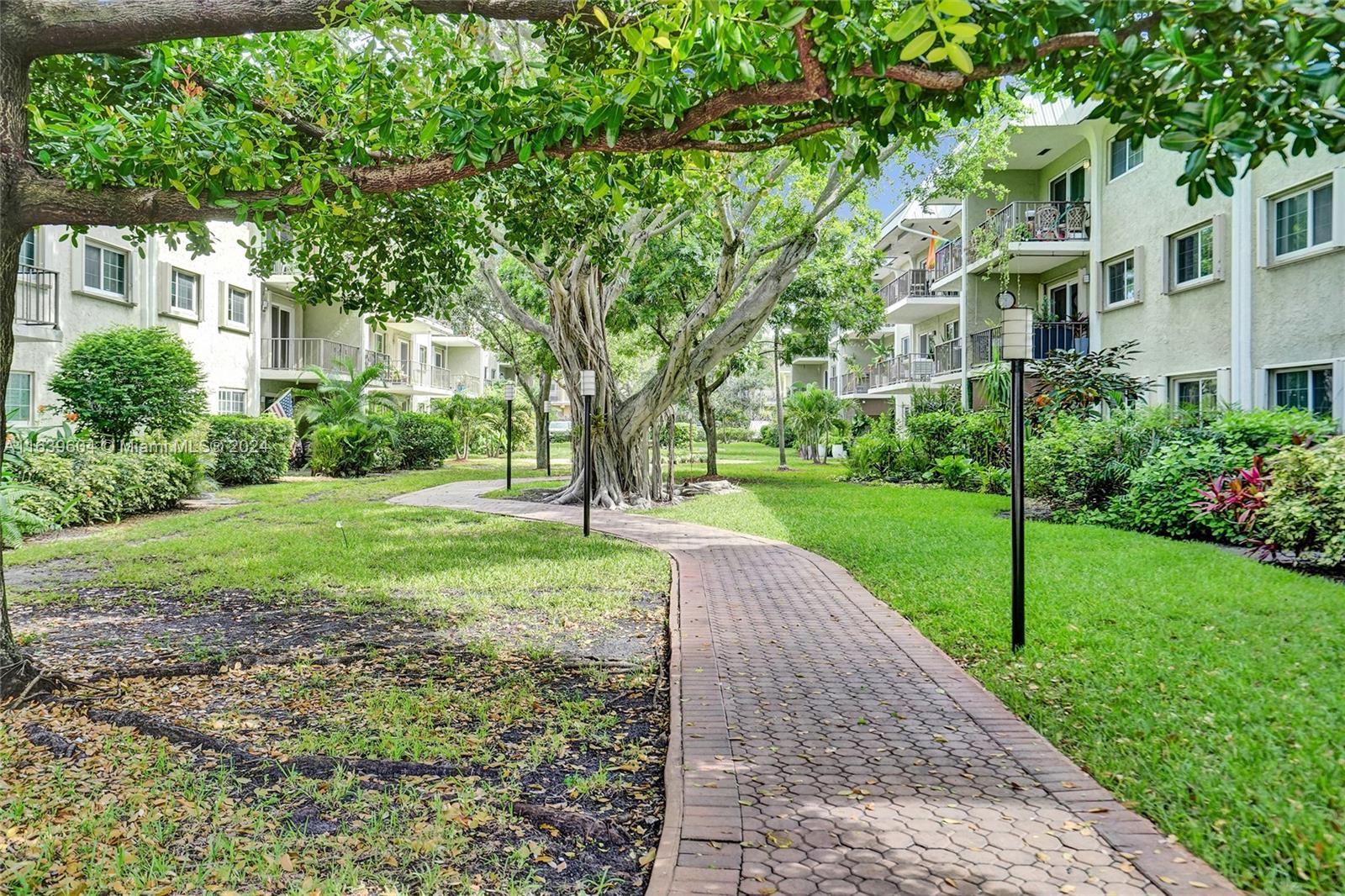 3004 NE 5th Ter #315-C, Wilton Manors, Florida image 48