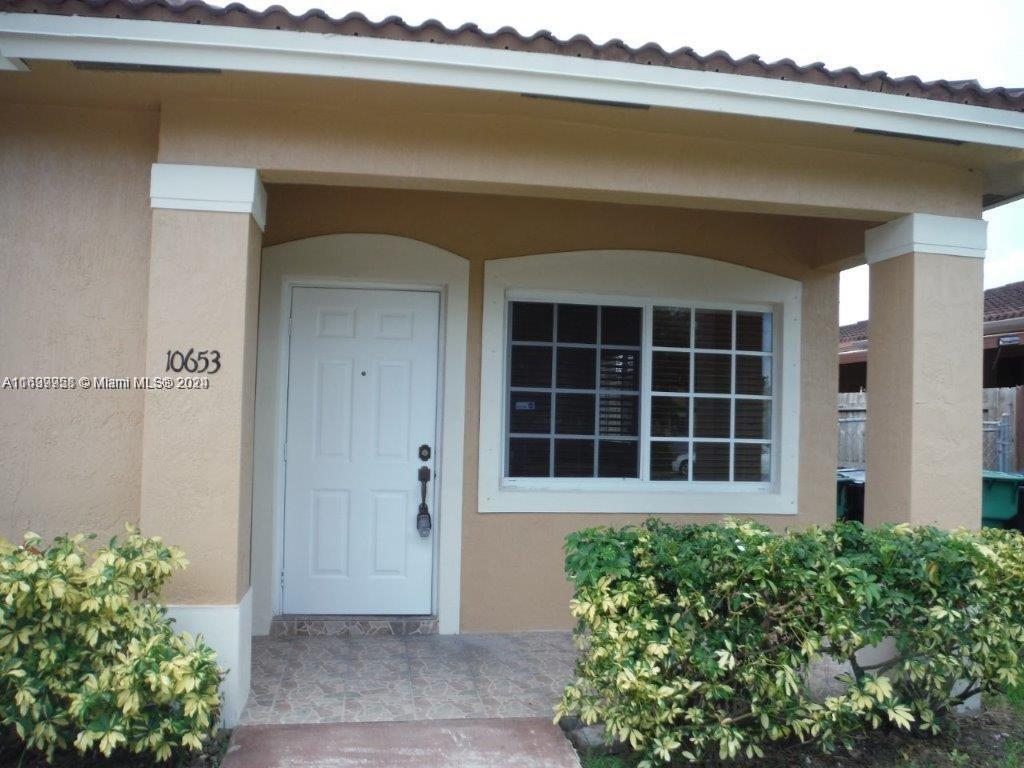 Listing Photo 0