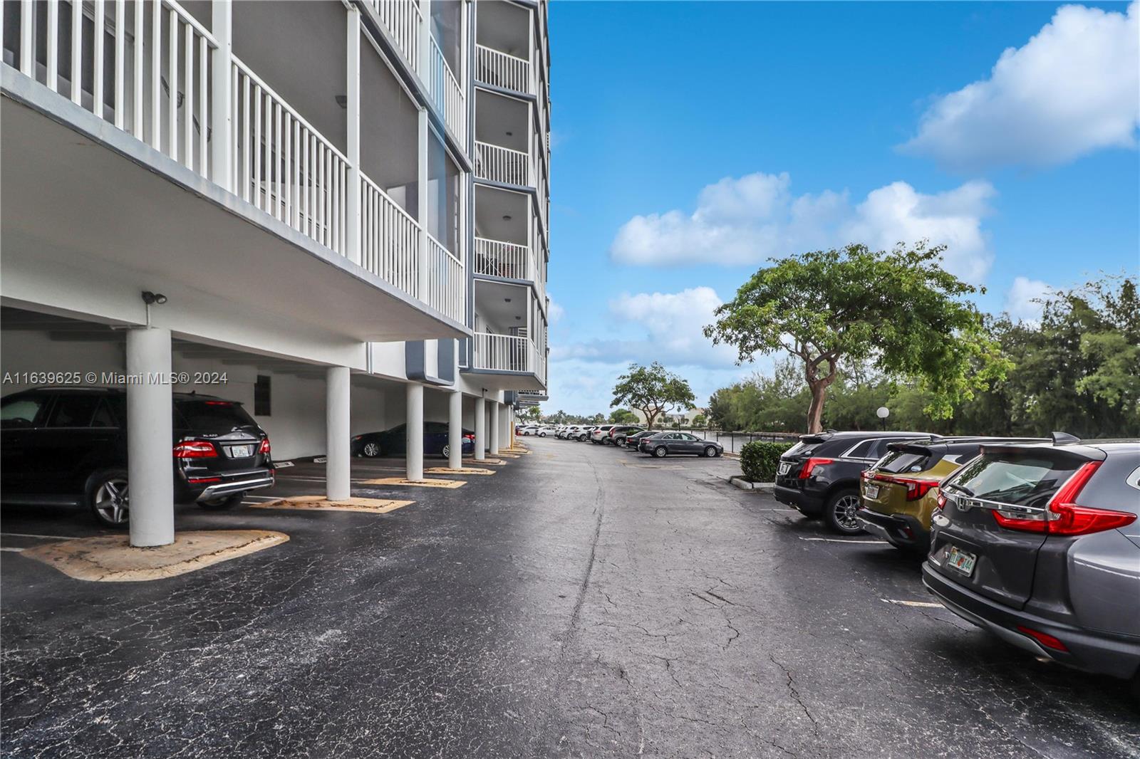 300 Diplomat Pkwy #601, Hallandale Beach, Florida image 29