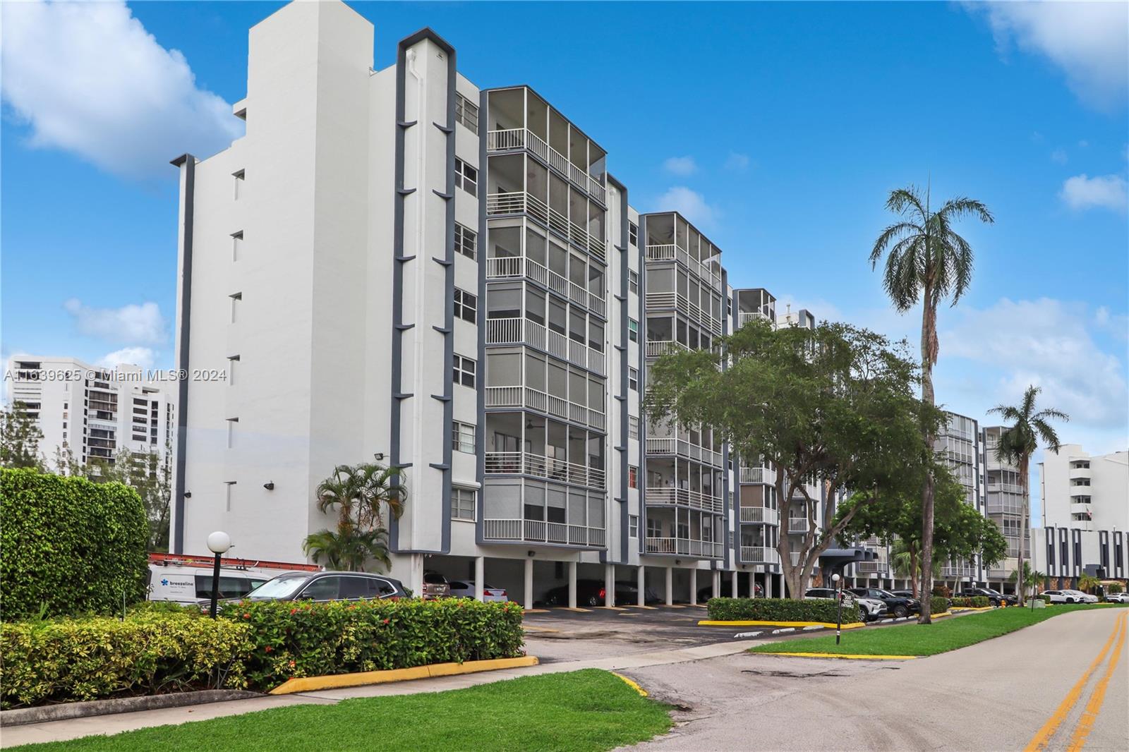 300 Diplomat Pkwy #601, Hallandale Beach, Florida image 30