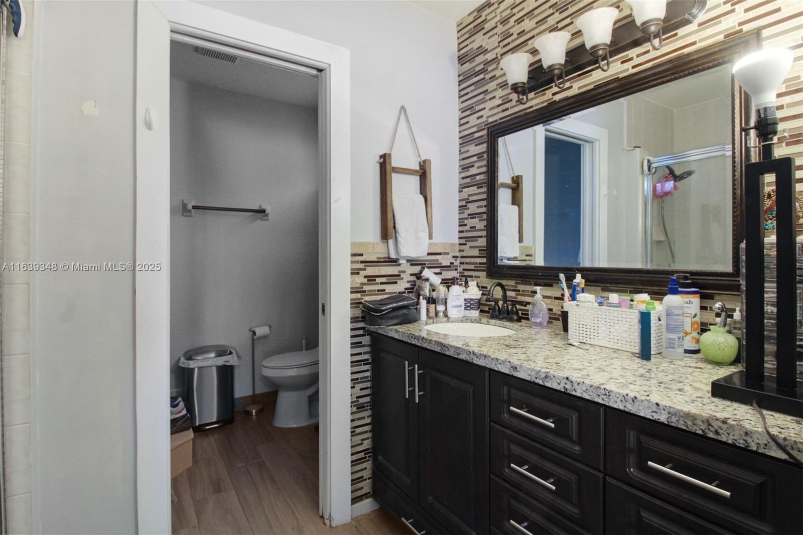15108 NW 89th Ave, Miami Lakes, Florida image 10