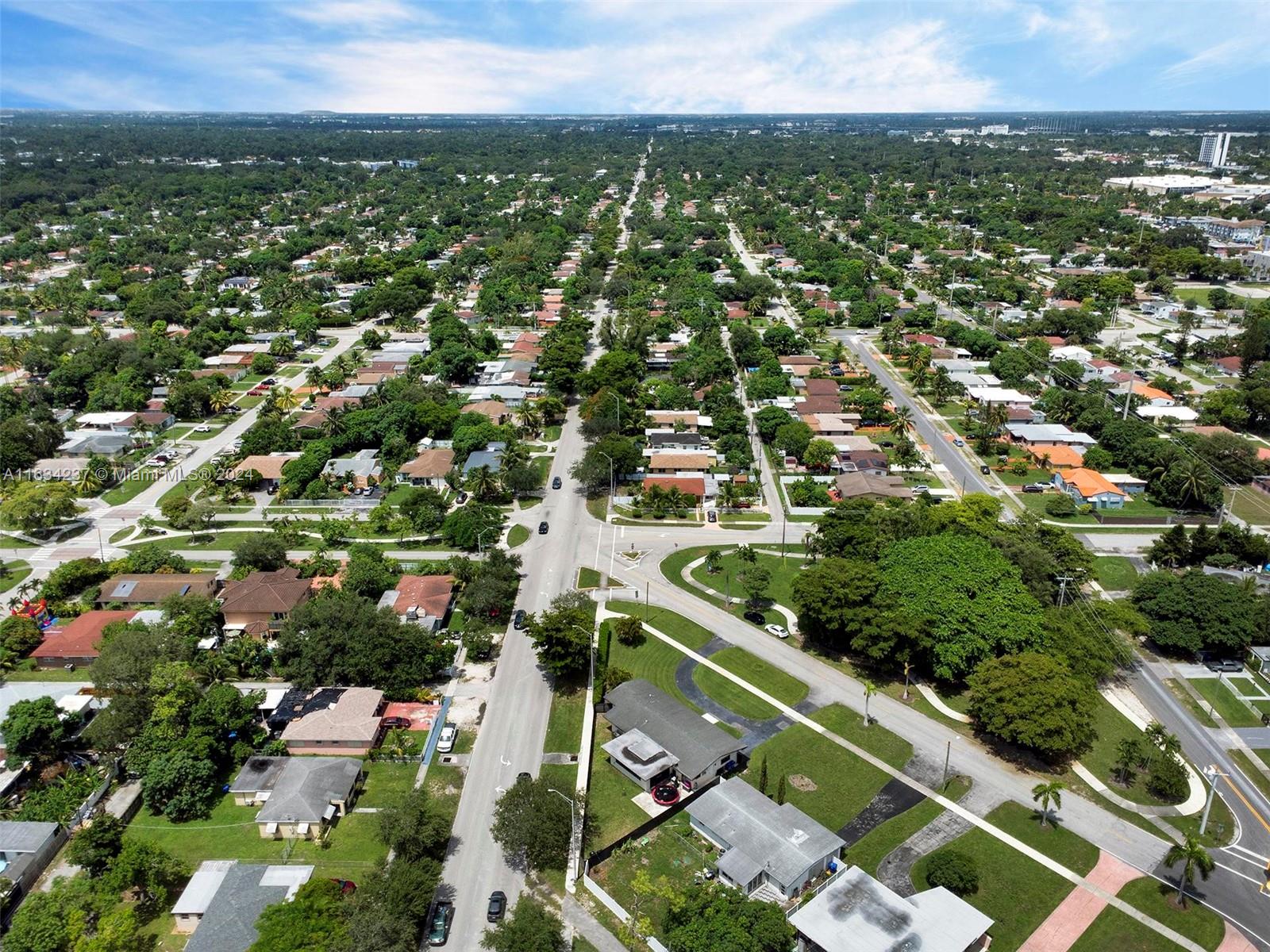 15901 Miami Dr, North Miami Beach, Florida image 35