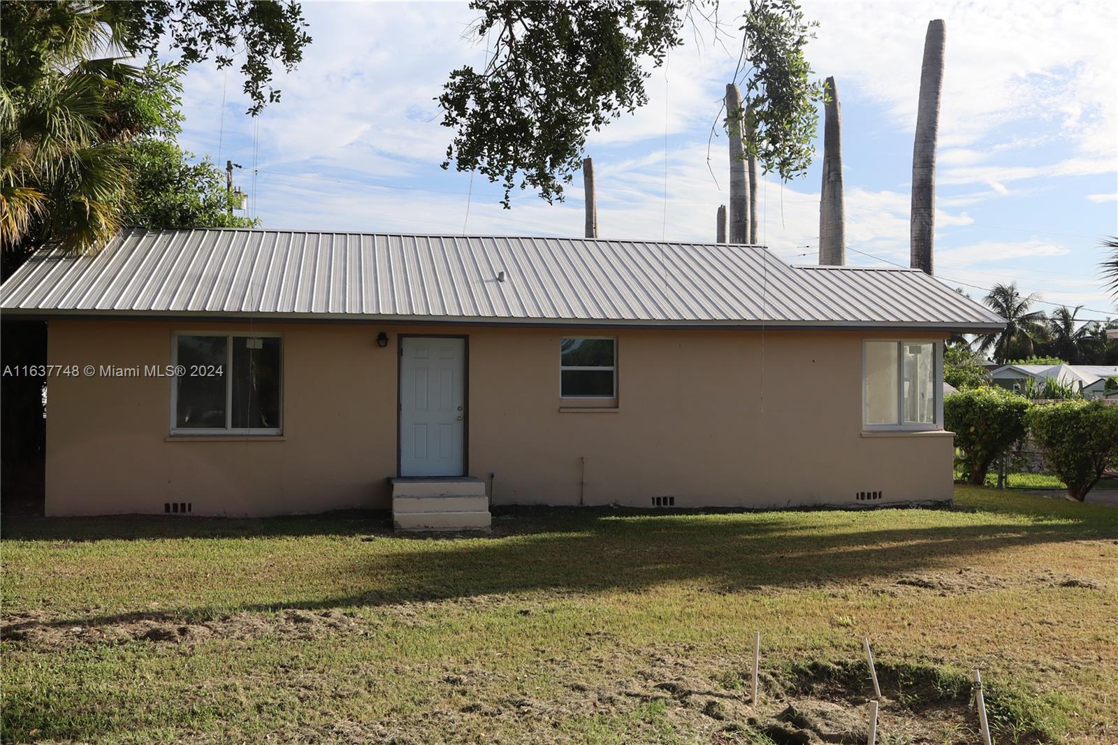 317 NW Avenue I, Belle Glade, Florida image 2