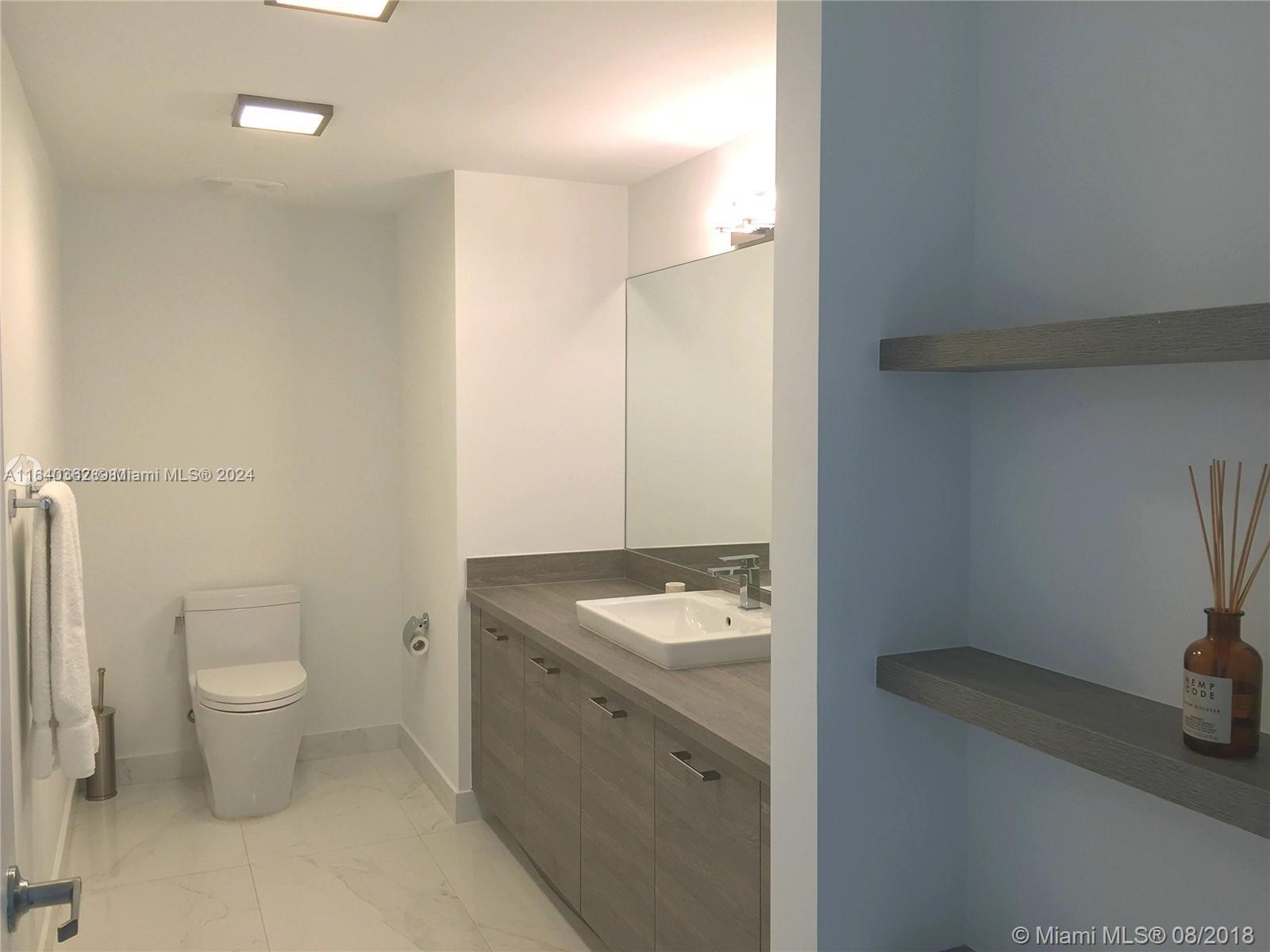 400 Sunny Isles Blvd #1019, Sunny Isles Beach, Florida image 6