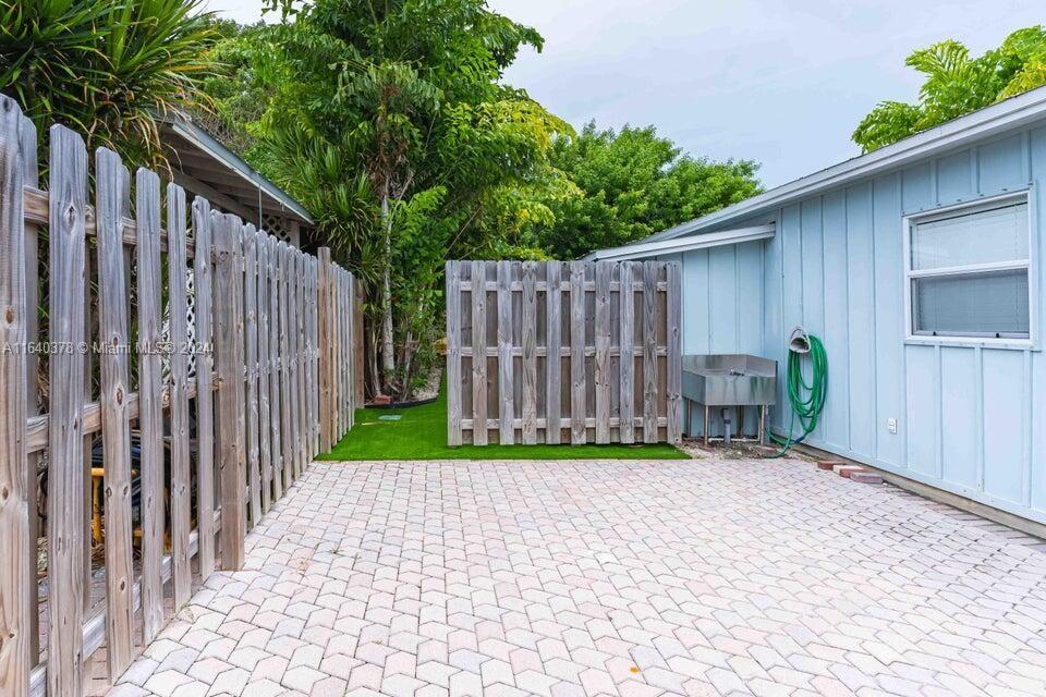 129 Airstream Lane, Plantation Key, Florida image 35