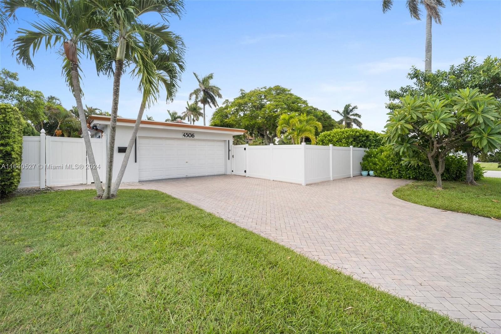 Property photo # 9