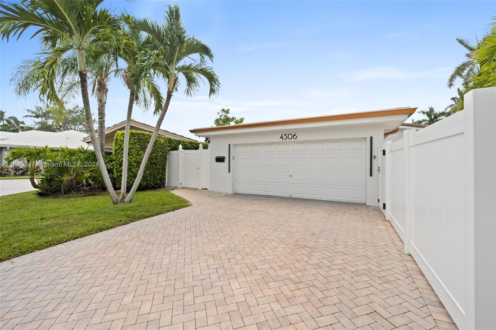 Property photo # 3
