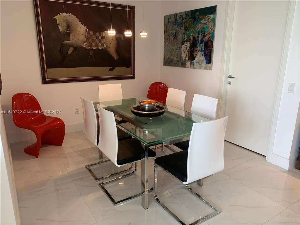 1300 Brickell Bay Dr #4105, Miami FL 33131