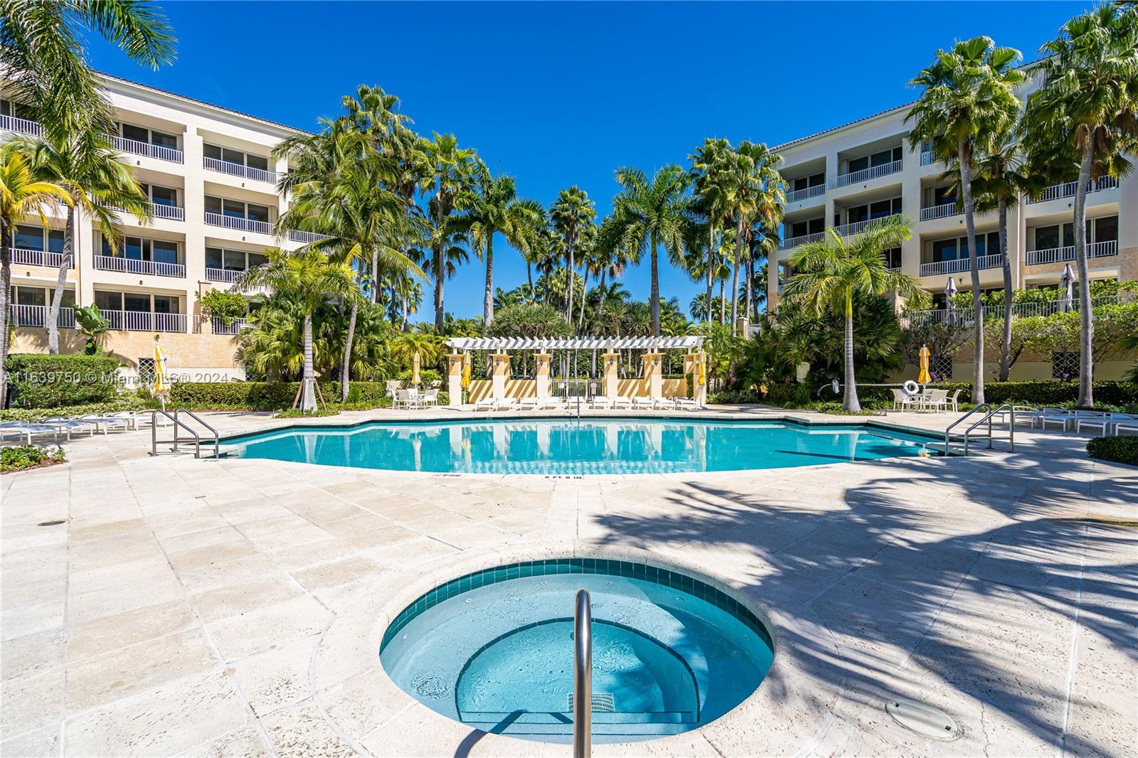 727 Crandon Blvd #401, Key Biscayne, Florida image 46