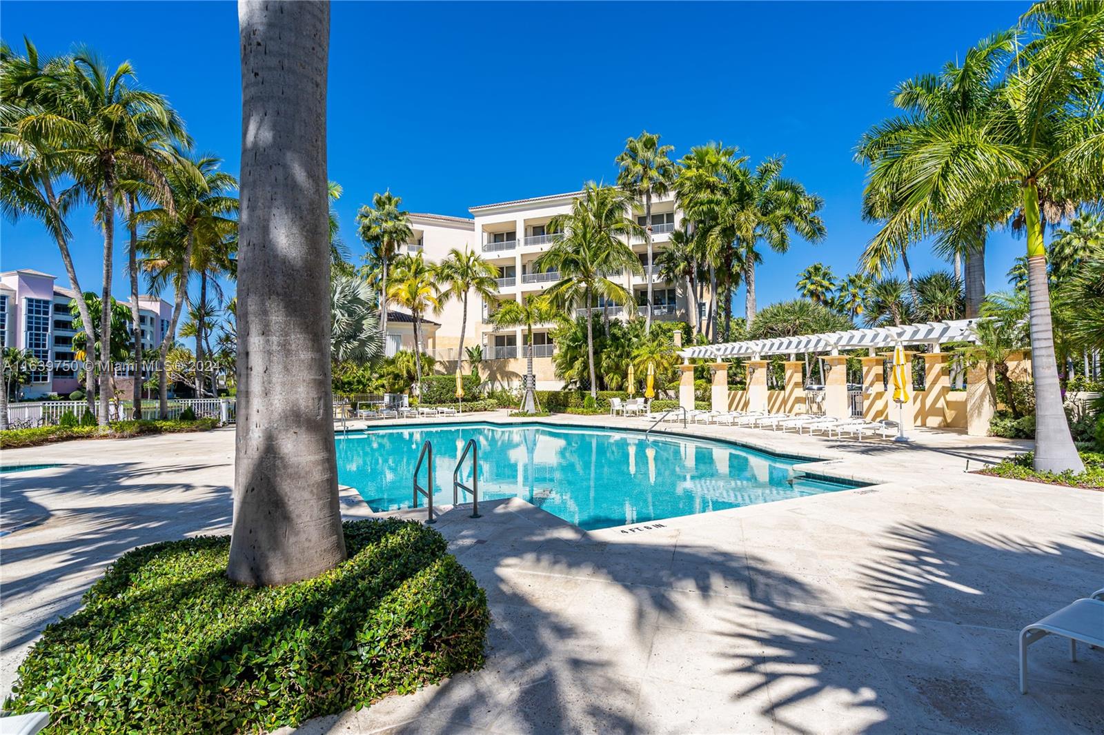 727 Crandon Blvd #401, Key Biscayne, Florida image 47