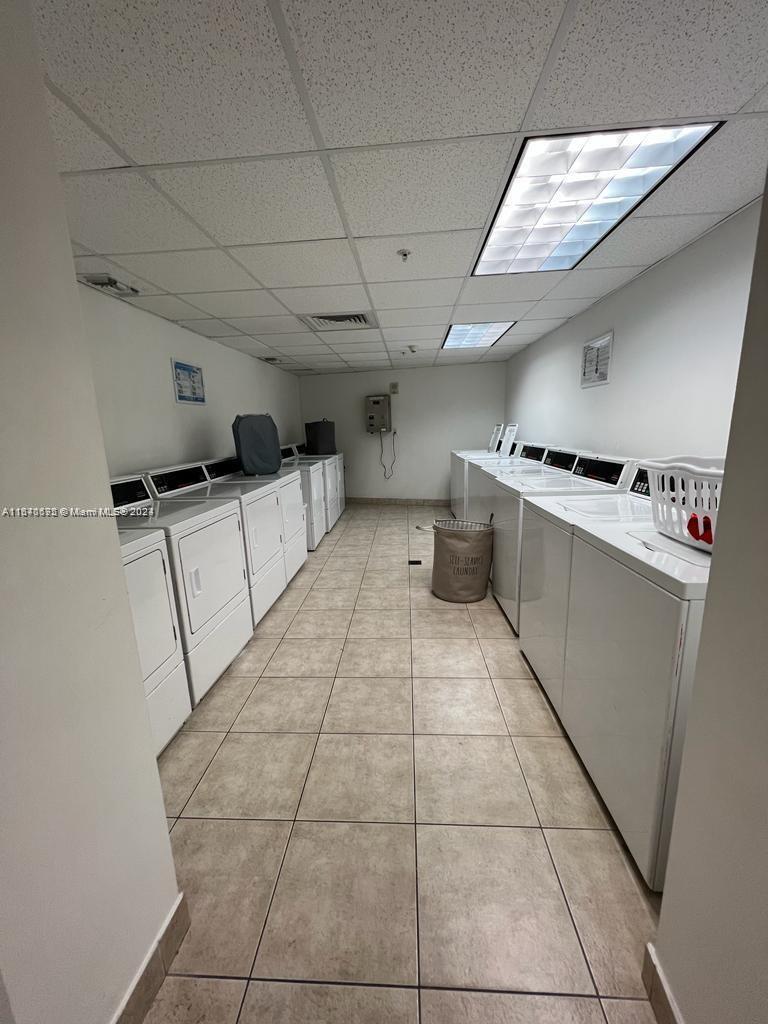 1750 N Bayshore Dr #2708, Miami, Florida image 20