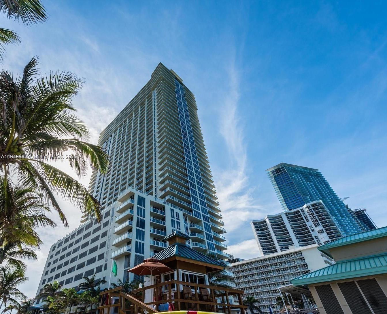Apartamento para Alugar em Sunny Isles Beach, FL