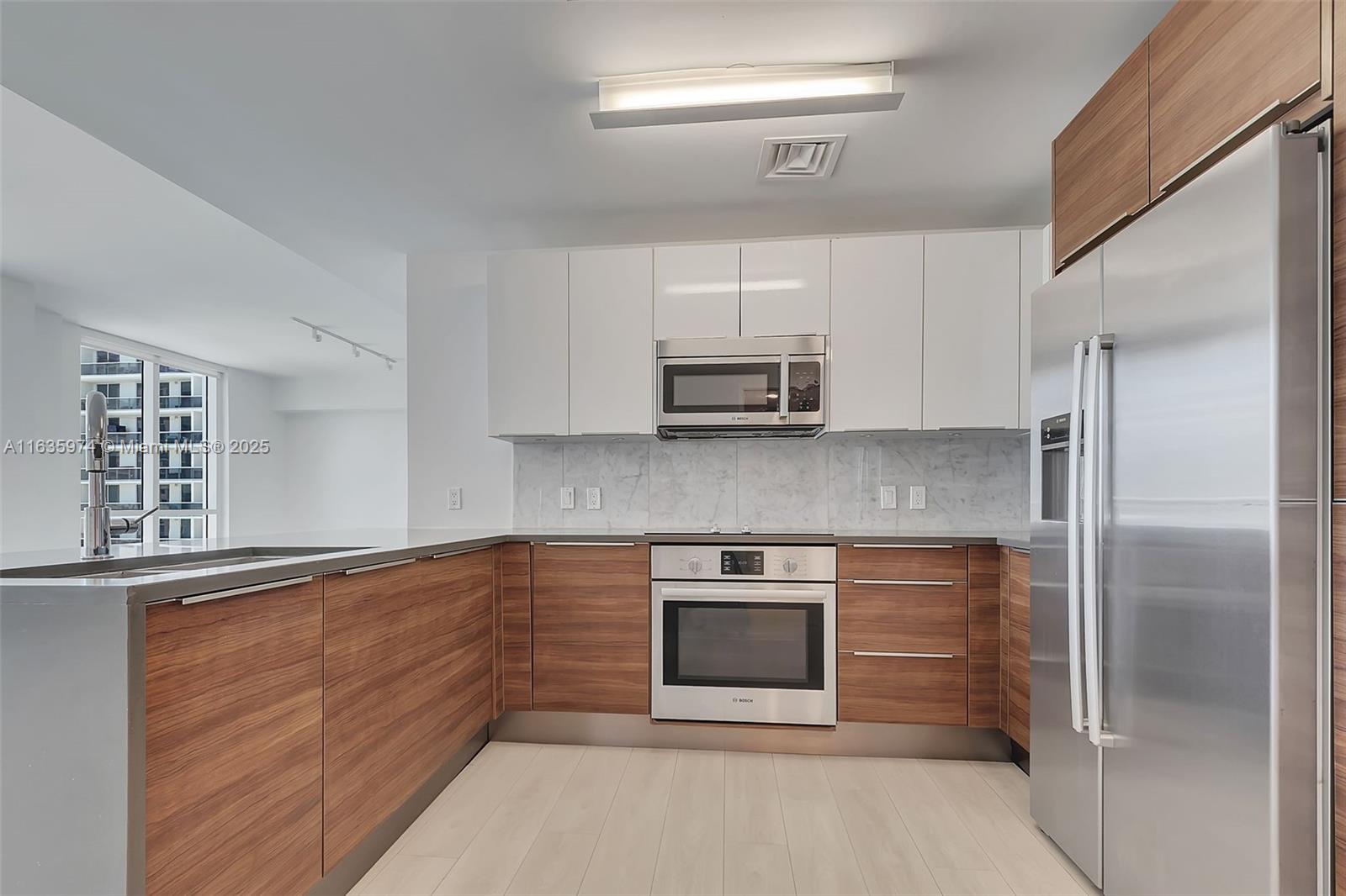 601 NE 27th St #1206, Miami, Florida image 42