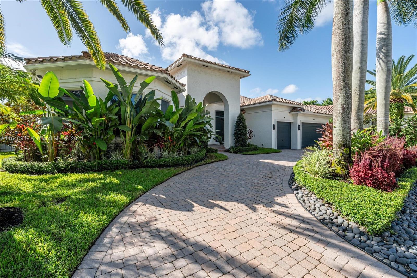 770 Leigh Palm Ave, Plantation, Florida image 15