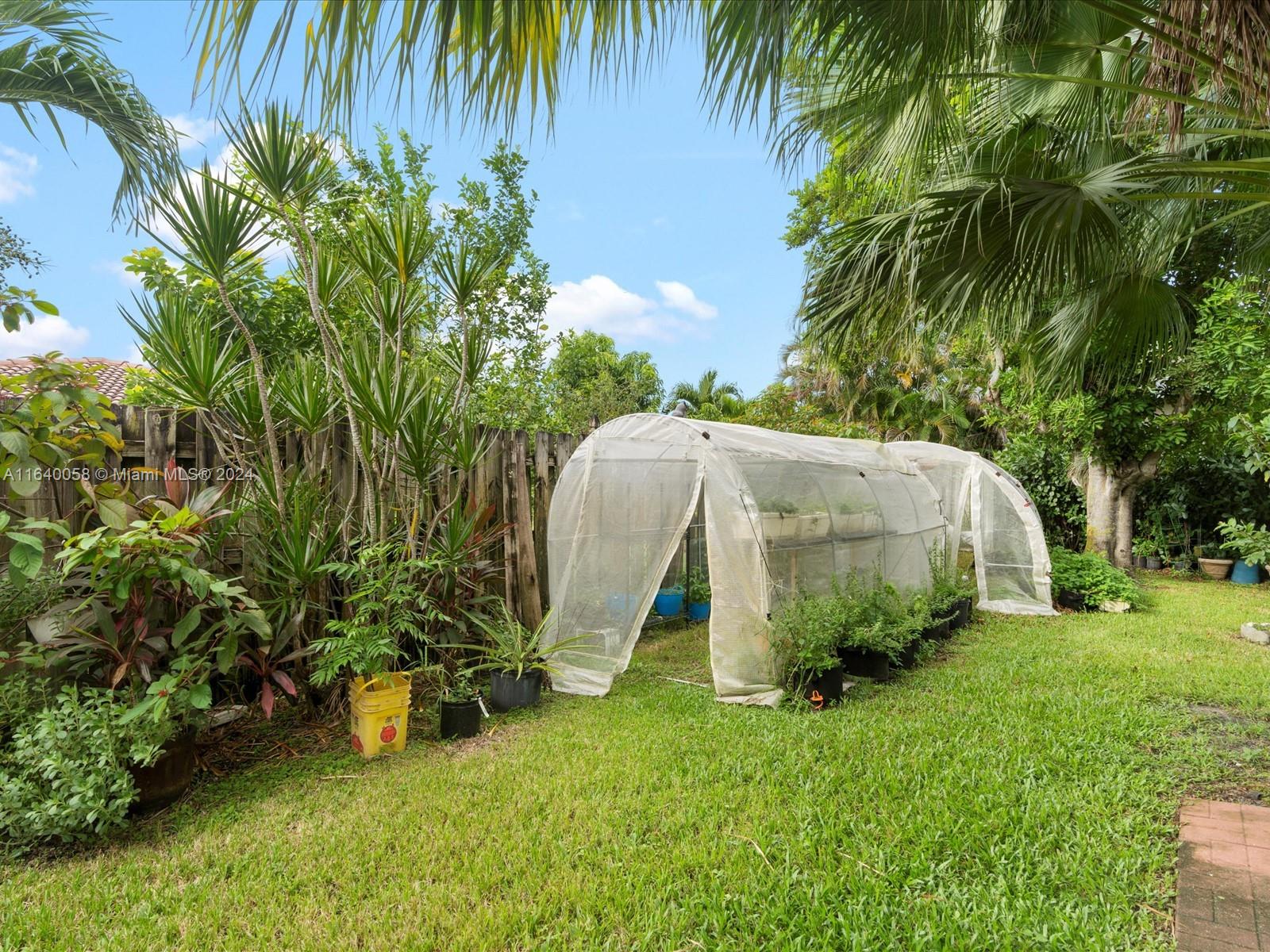 16621 Royal Poinciana Ct, Weston, Florida image 17