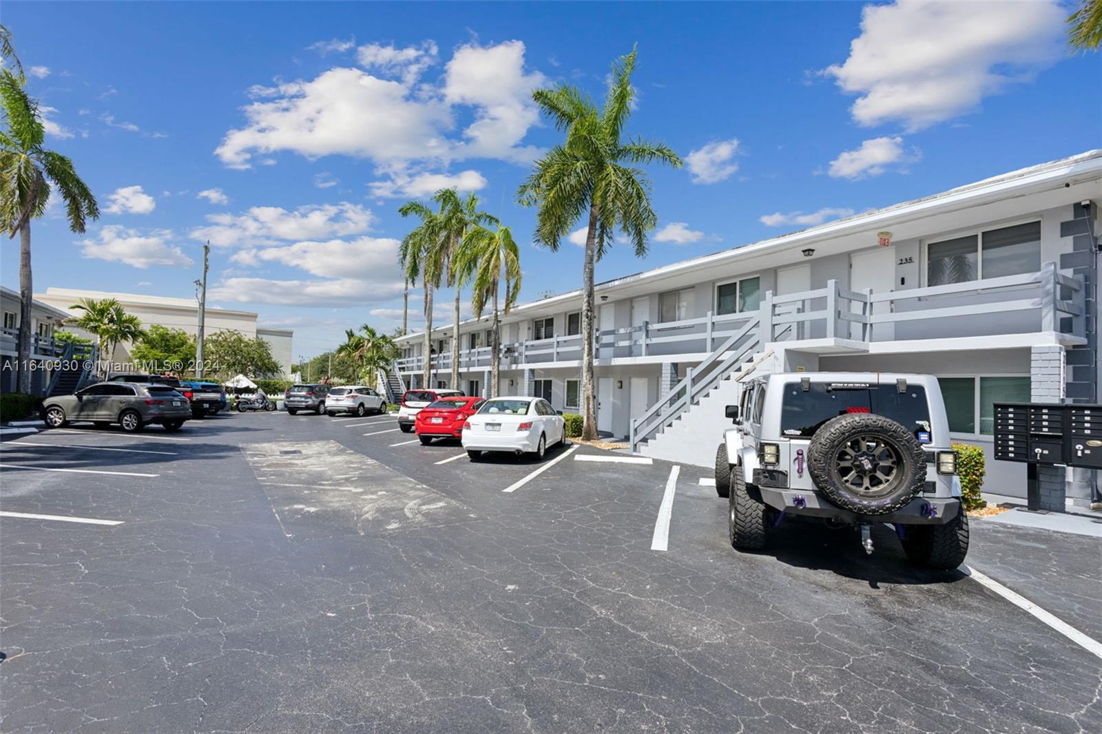 2115 NE 37th Dr #238, Fort Lauderdale, Florida image 24