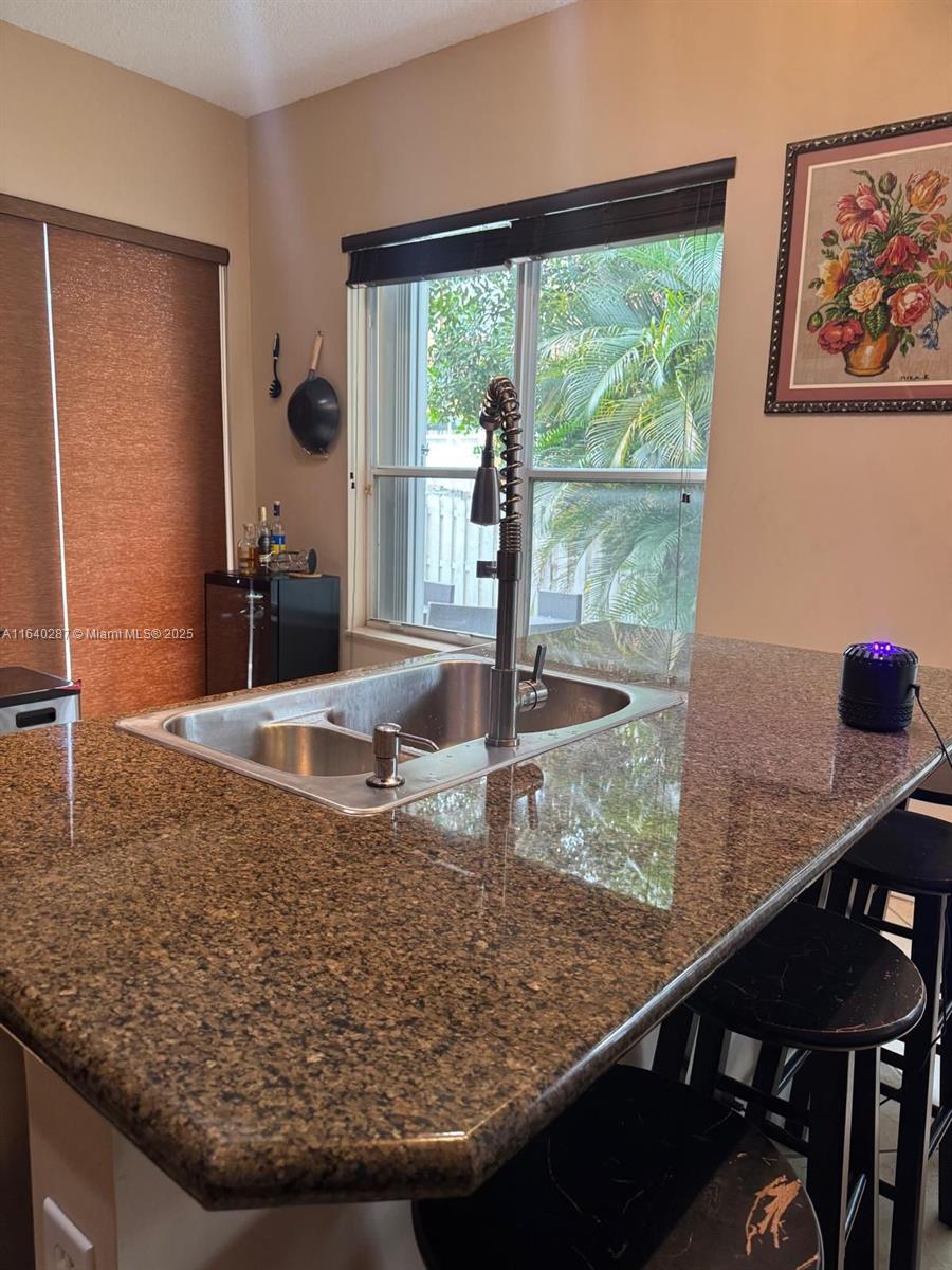 3830 SW 48th Court, Fort Lauderdale, Florida image 7