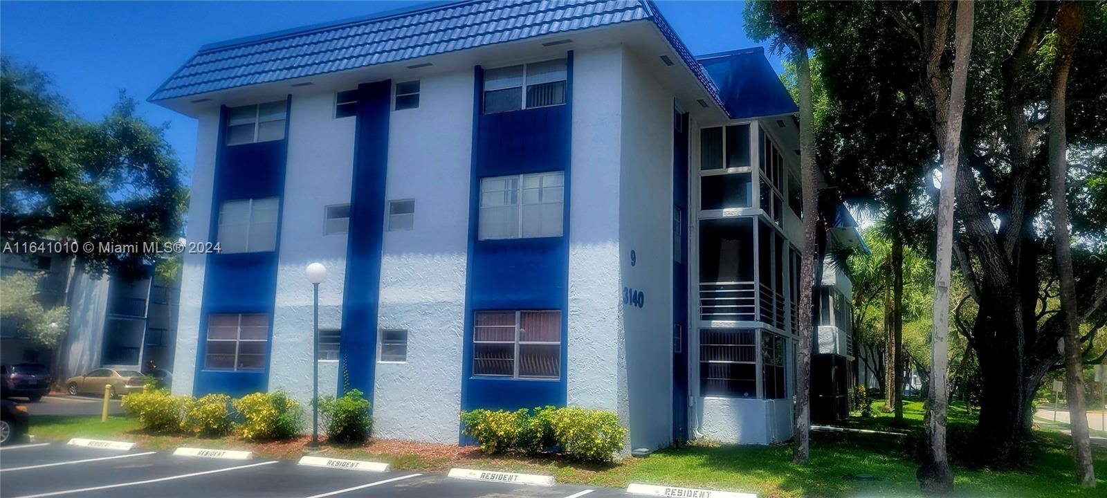 3140 Holiday Springs Blvd #9-106, Margate, Florida image 3