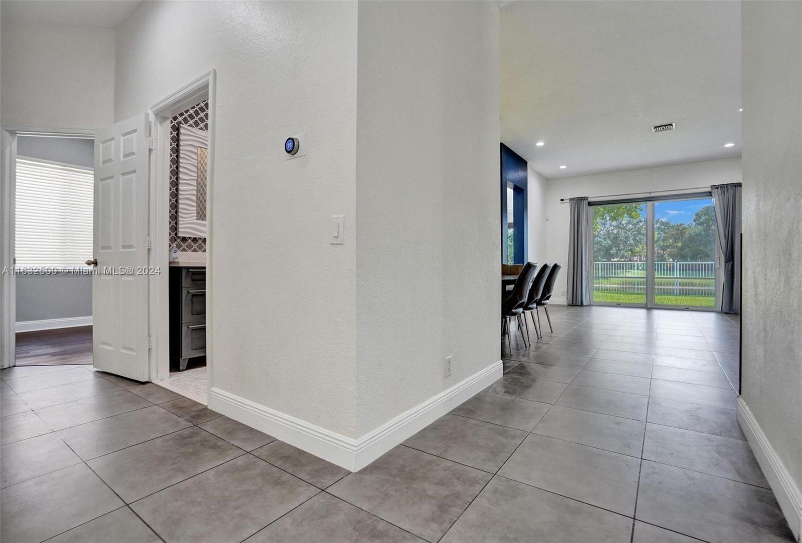 760 Tulip Cir, Weston, Florida image 10