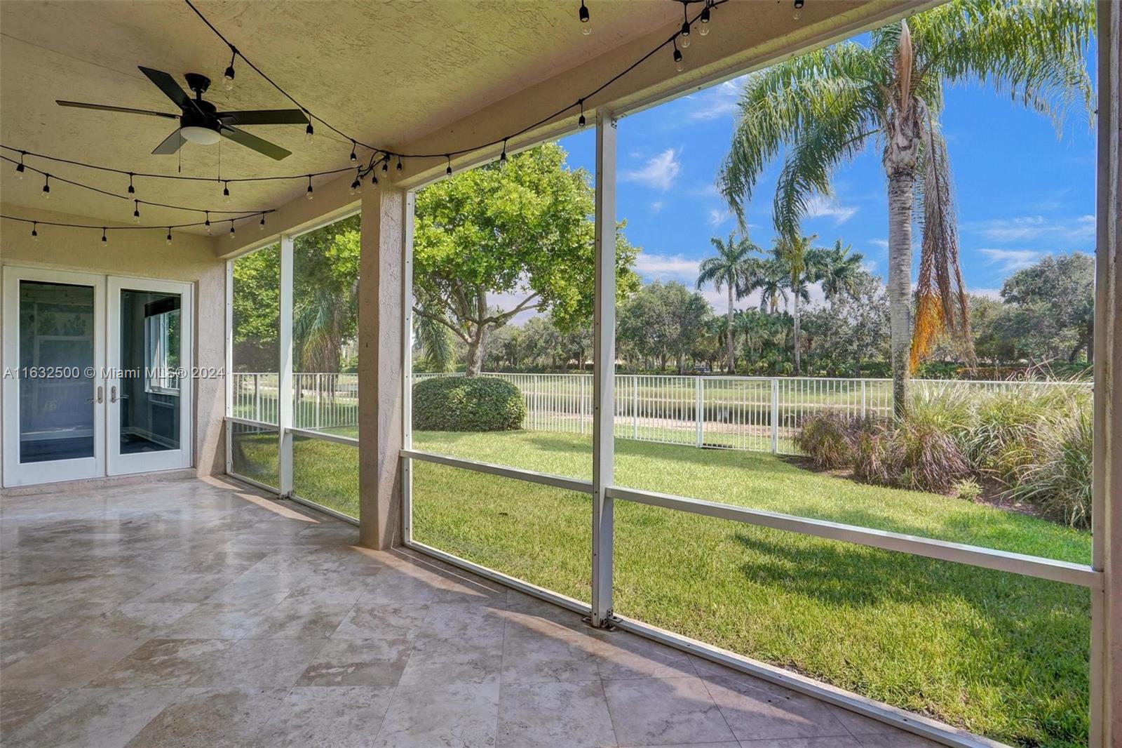 760 Tulip Cir, Weston, Florida image 2