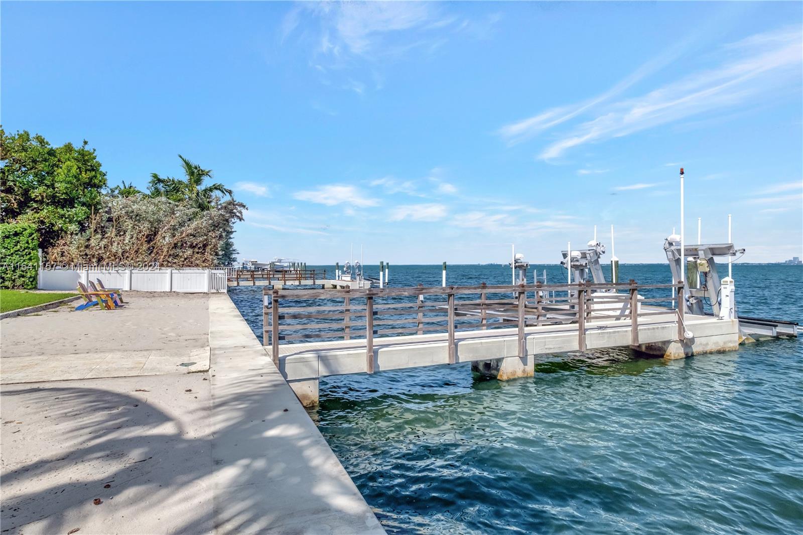 200 Harbor Dr, Key Biscayne, Florida image 19