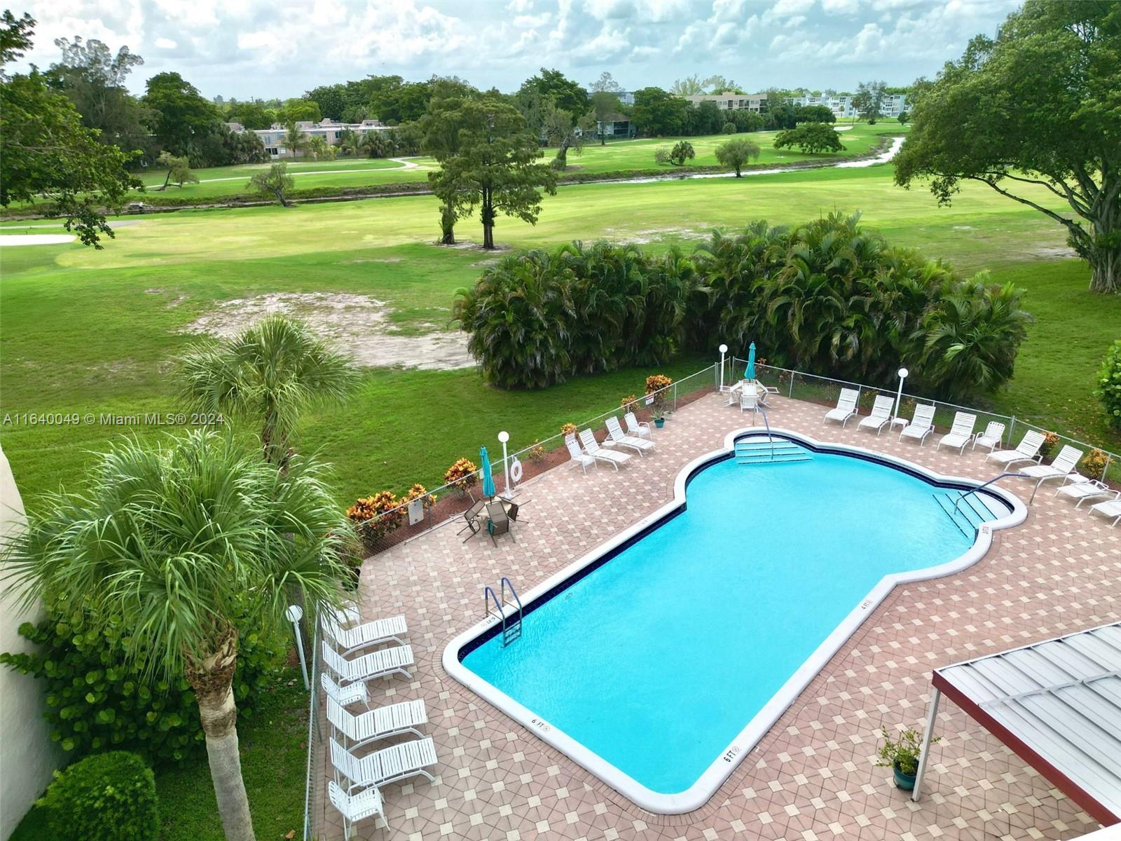 1040 Country Club Dr #404, Margate, Florida image 24