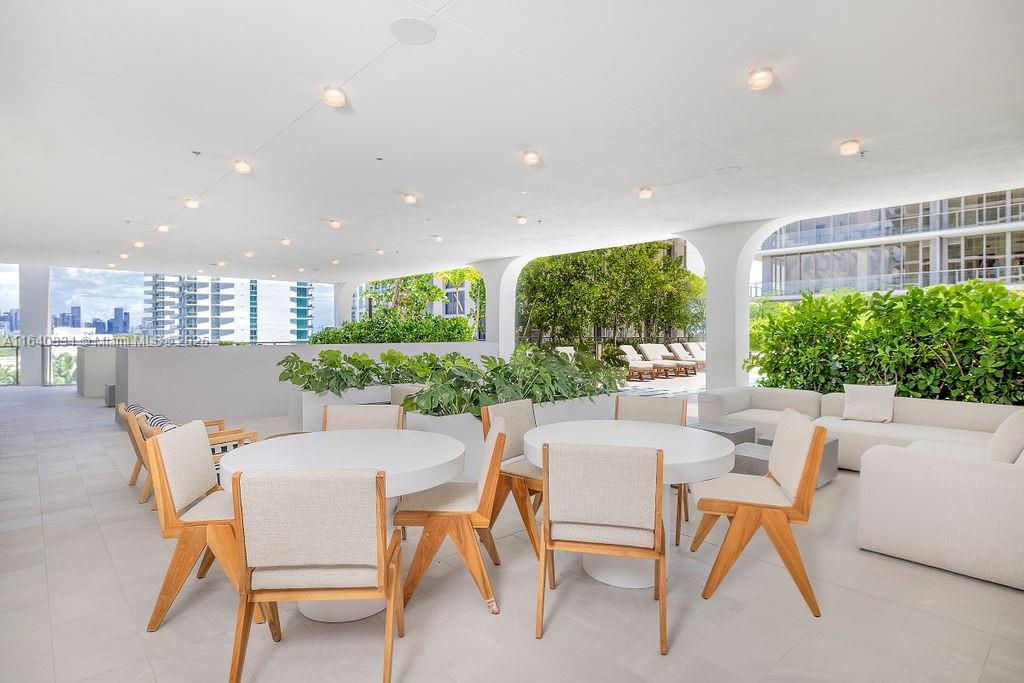 2678 Tigertail #1705, Coconut Grove, Florida image 32