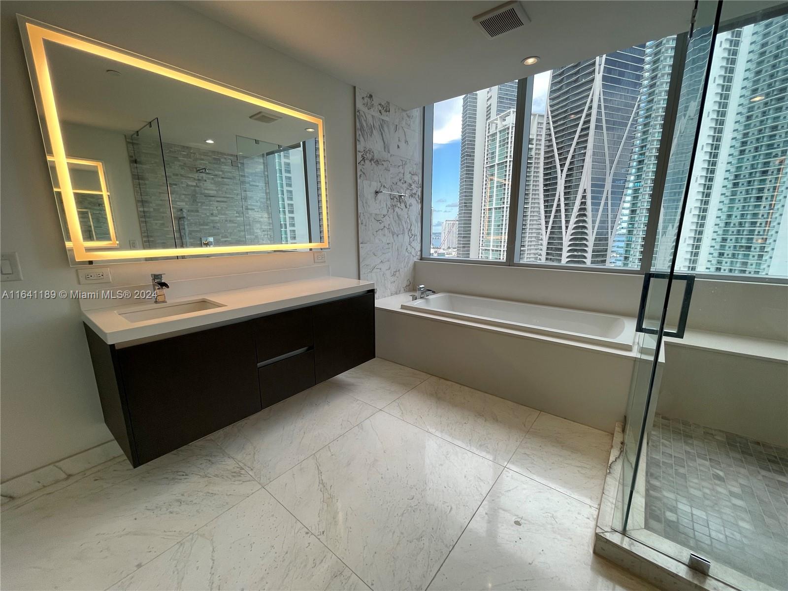 851 NE 1st Ave #2301, Miami, Florida image 14