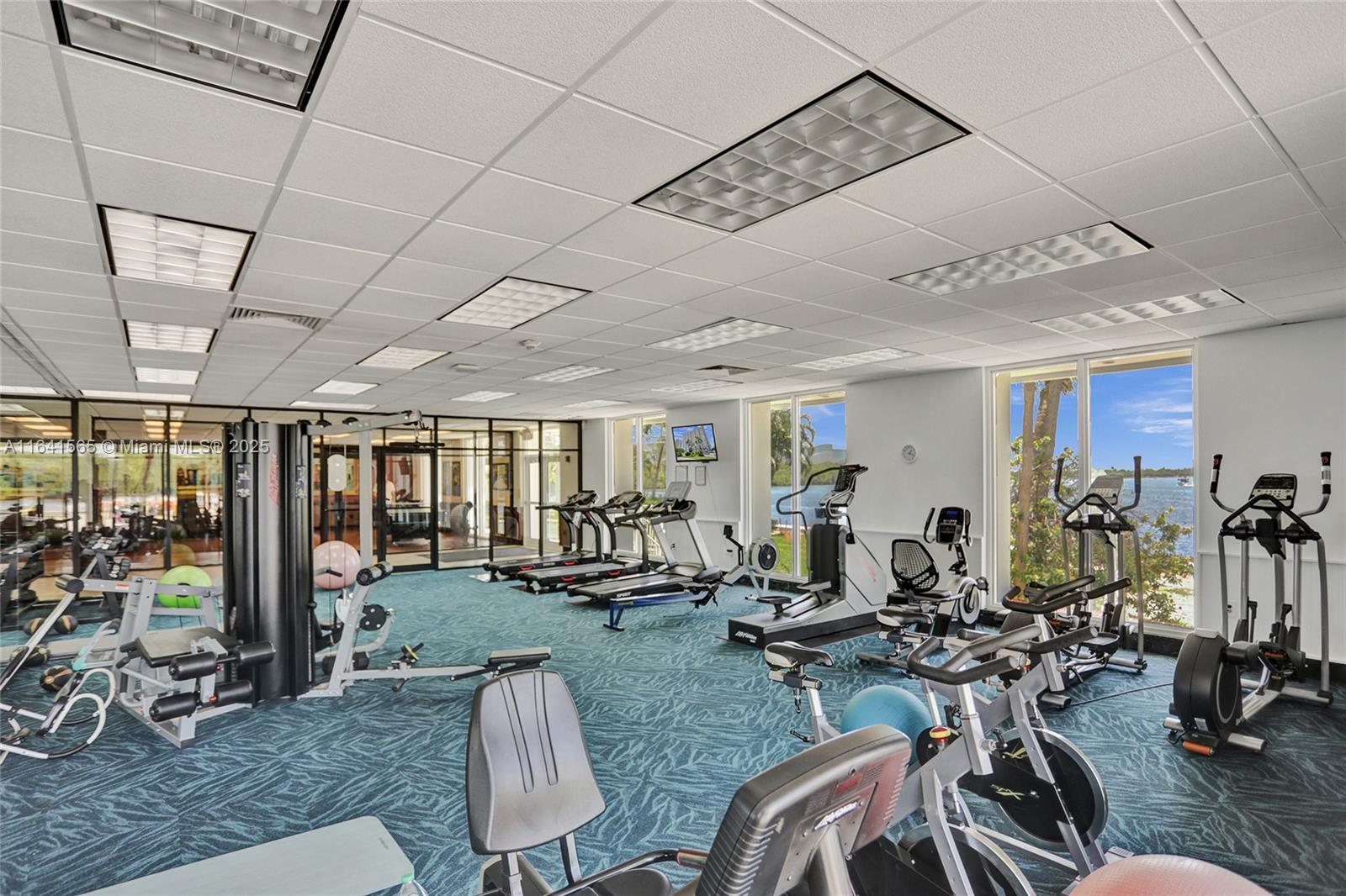 500 Bayview Dr #731, Sunny Isles Beach, Florida image 30