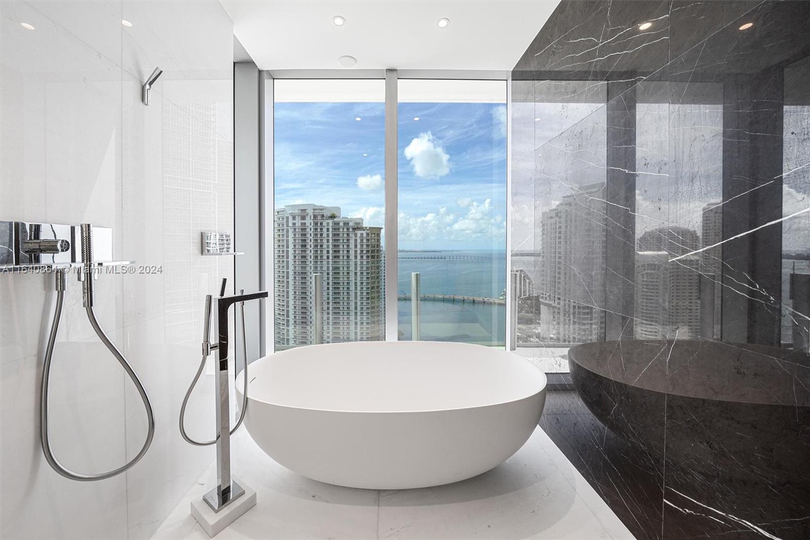 300 Biscayne Blvd Way #3001, Miami, Florida image 22