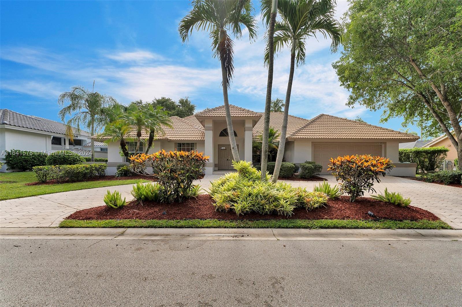 1705 W Eagle Trace Blvd W, Coral Springs, Florida image 1