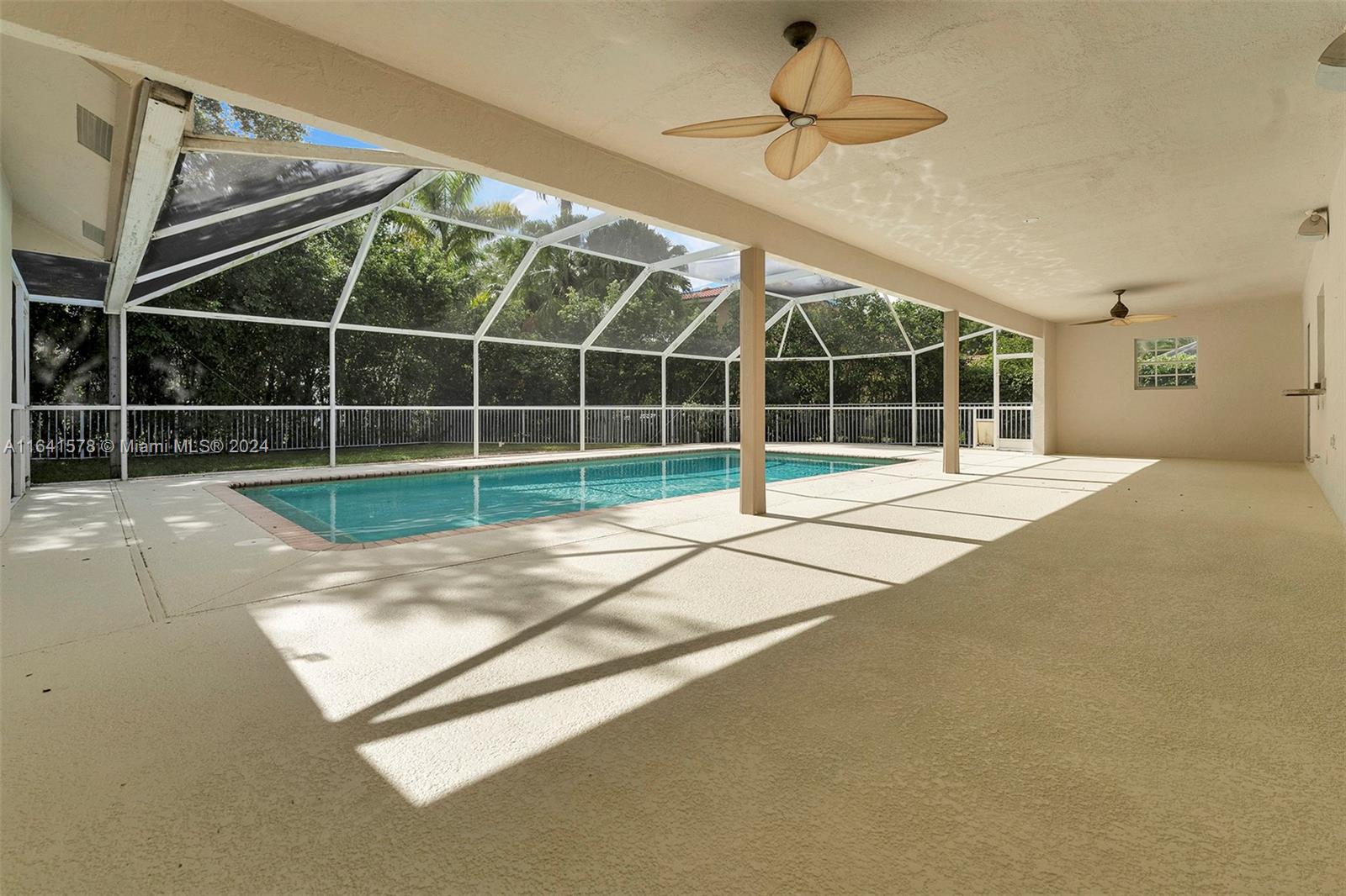 1705 W Eagle Trace Blvd W, Coral Springs, Florida image 48