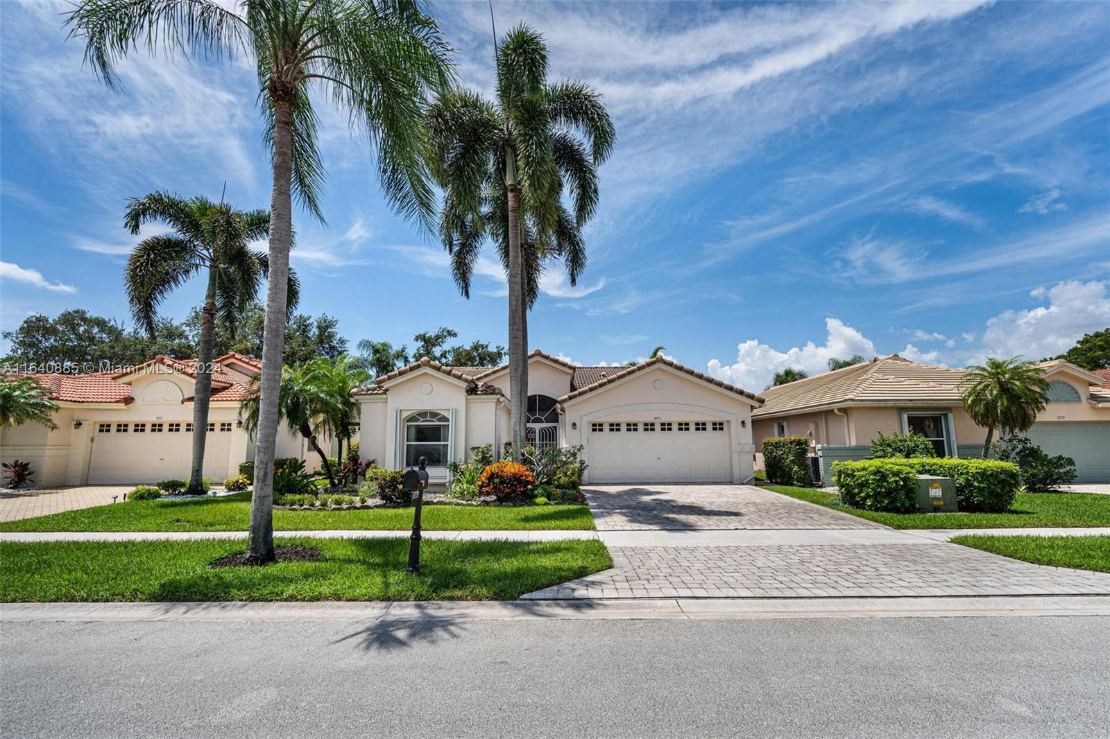 9775 Harbour Lake Cir, Boynton Beach, Florida image 2