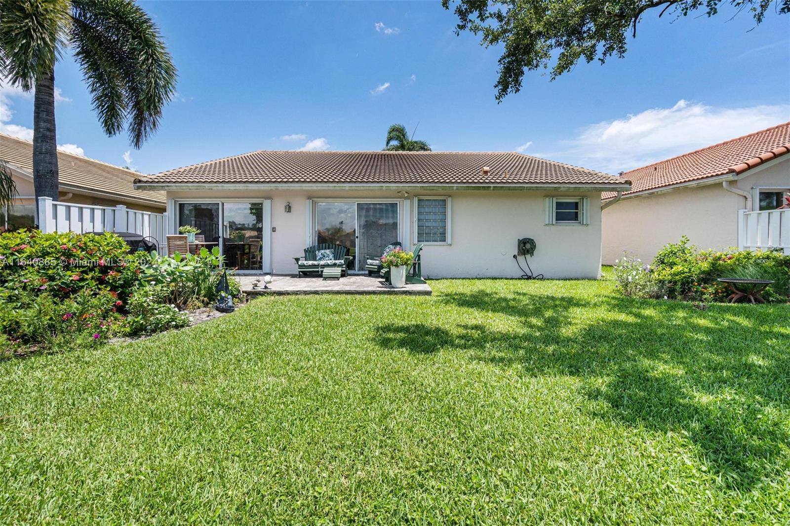 9775 Harbour Lake Cir, Boynton Beach, Florida image 42