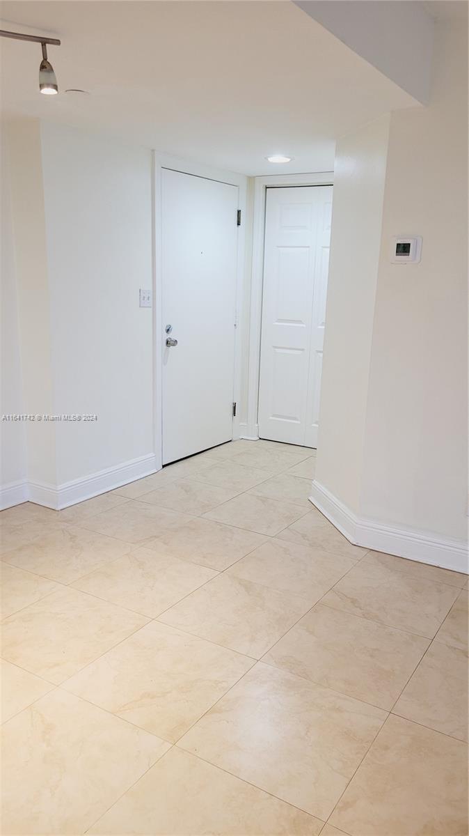 770 Claughton Island Dr #1713, Miami FL 33131