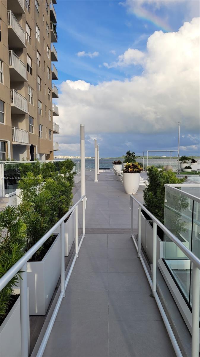 770 Claughton Island Dr #1713, Miami FL 33131